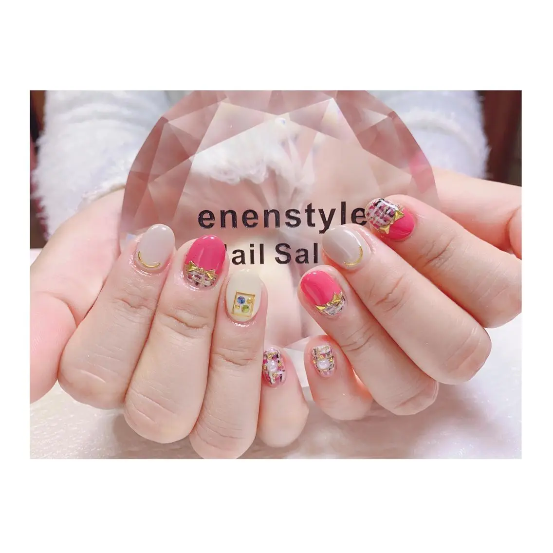 ショート ネイル ジェルネイル ニュアンスネイル オフィスネイル ワンカラーネイル パラジェル ハンドネイル 🐾enen style 🐾のネイルデザイン