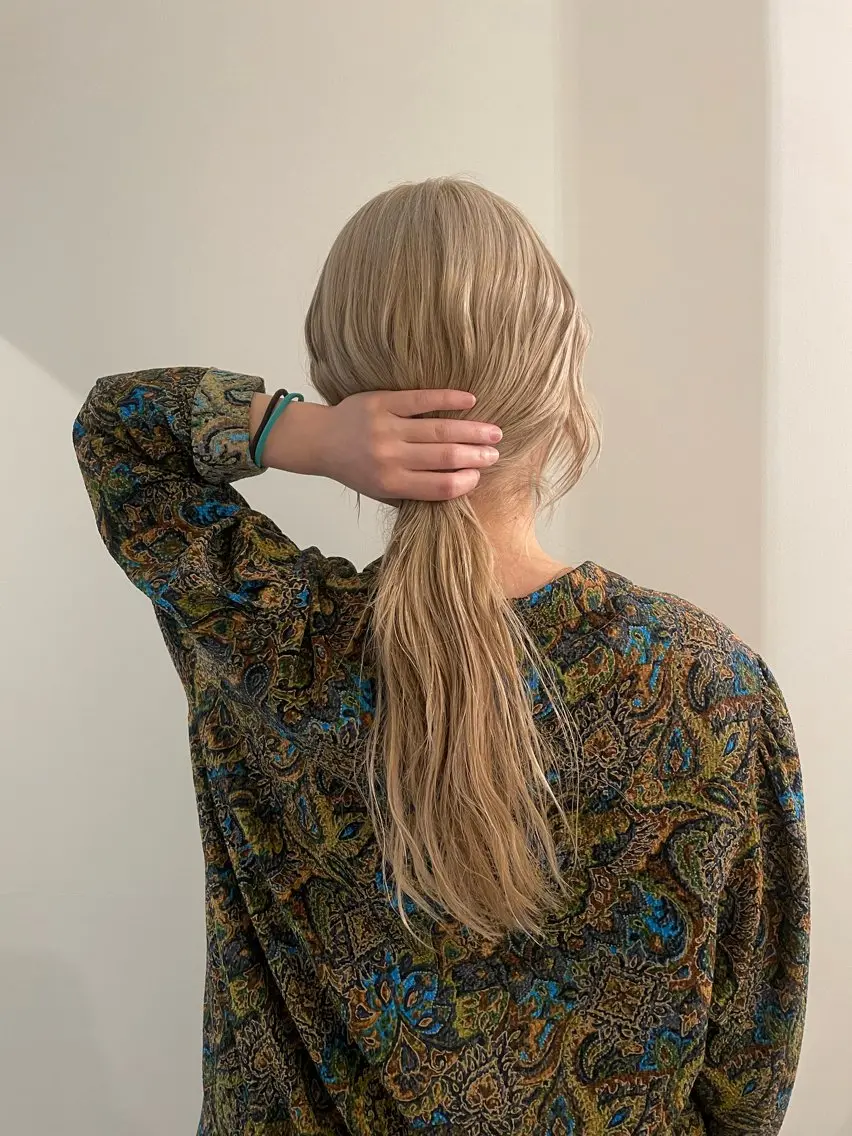 ロング カラー ブリーチ ケアブリーチ ヘアカラー 渋谷 留菜のヘアスタイル