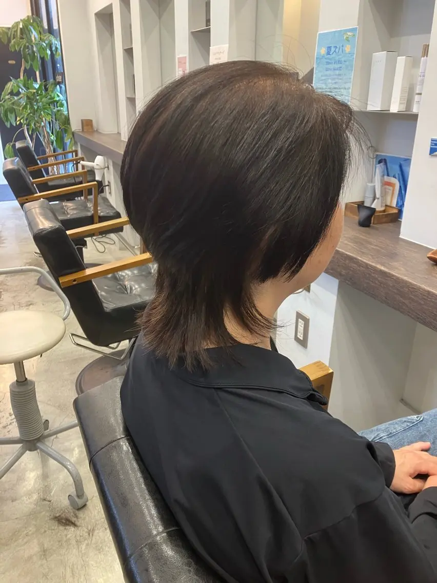 ショート ショートヘア ウルフカット Riant Meguのヘアスタイル