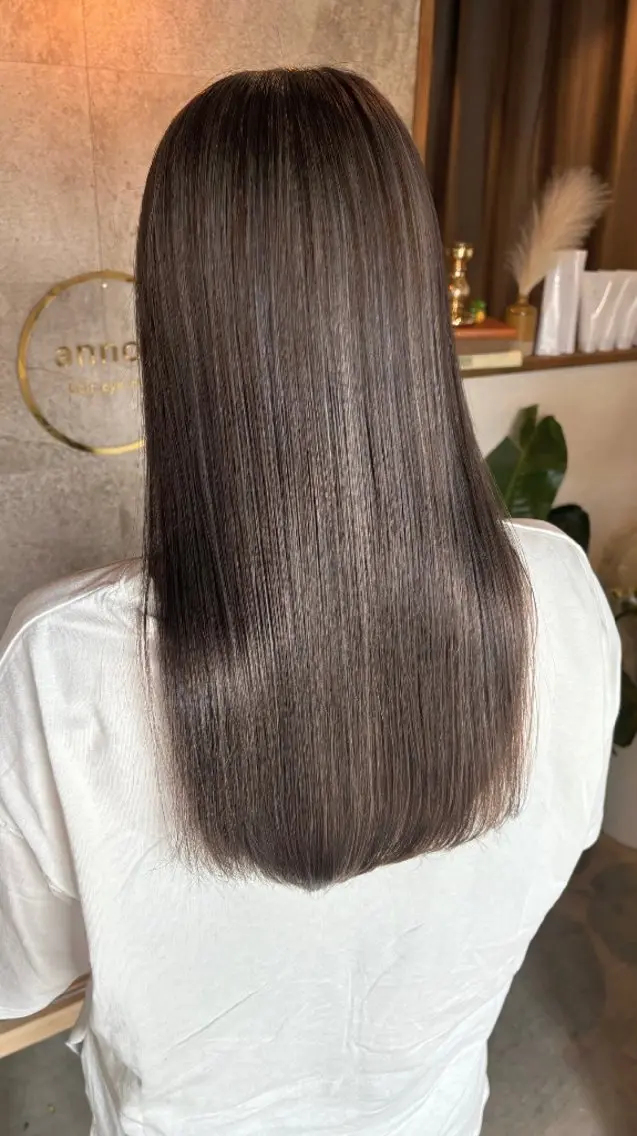 セミロング annoii _pomのヘアスタイル