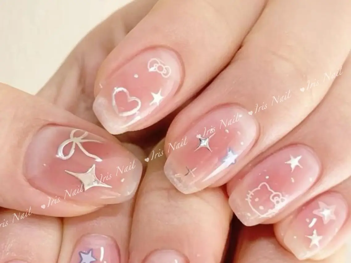 ネイル ストーンネイル ハンドネイル ハンドケア 🍒IRIS Nail🌸のネイルデザイン