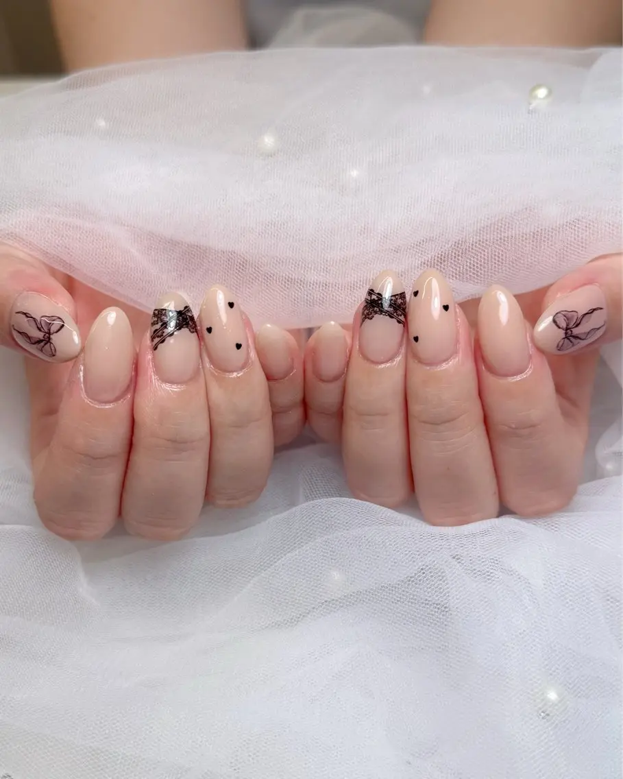 6本アートコース🍒持ち込み️デザイン🆗6本アート・通常パーツ付け放題✨(オフ込み)の写真
