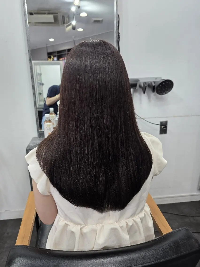 ロング カット ヘアカラー トリートメント 平田 広大のヘアスタイル