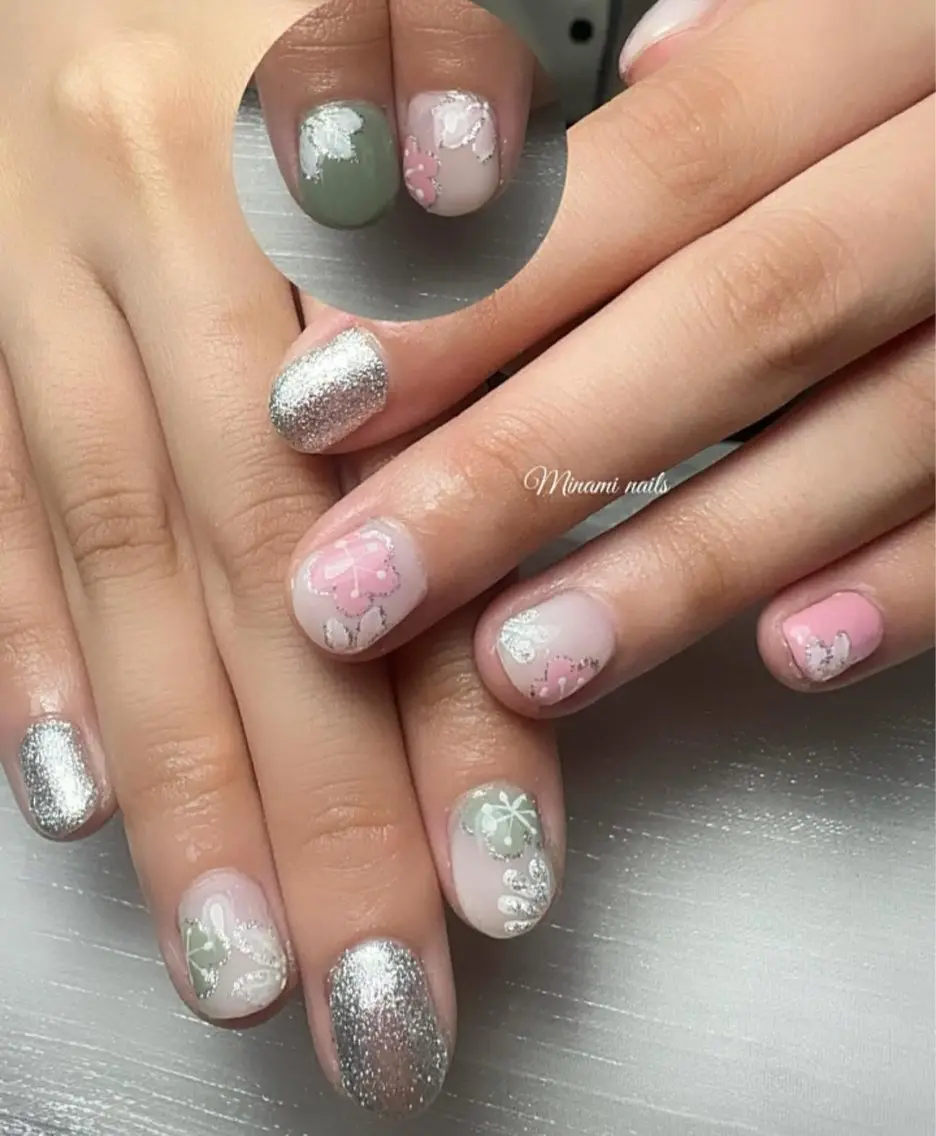 ネイル アートネイル オーロラネイル フラワーネイル ガーリー キラキラネイル Minami Nailsのネイルデザイン