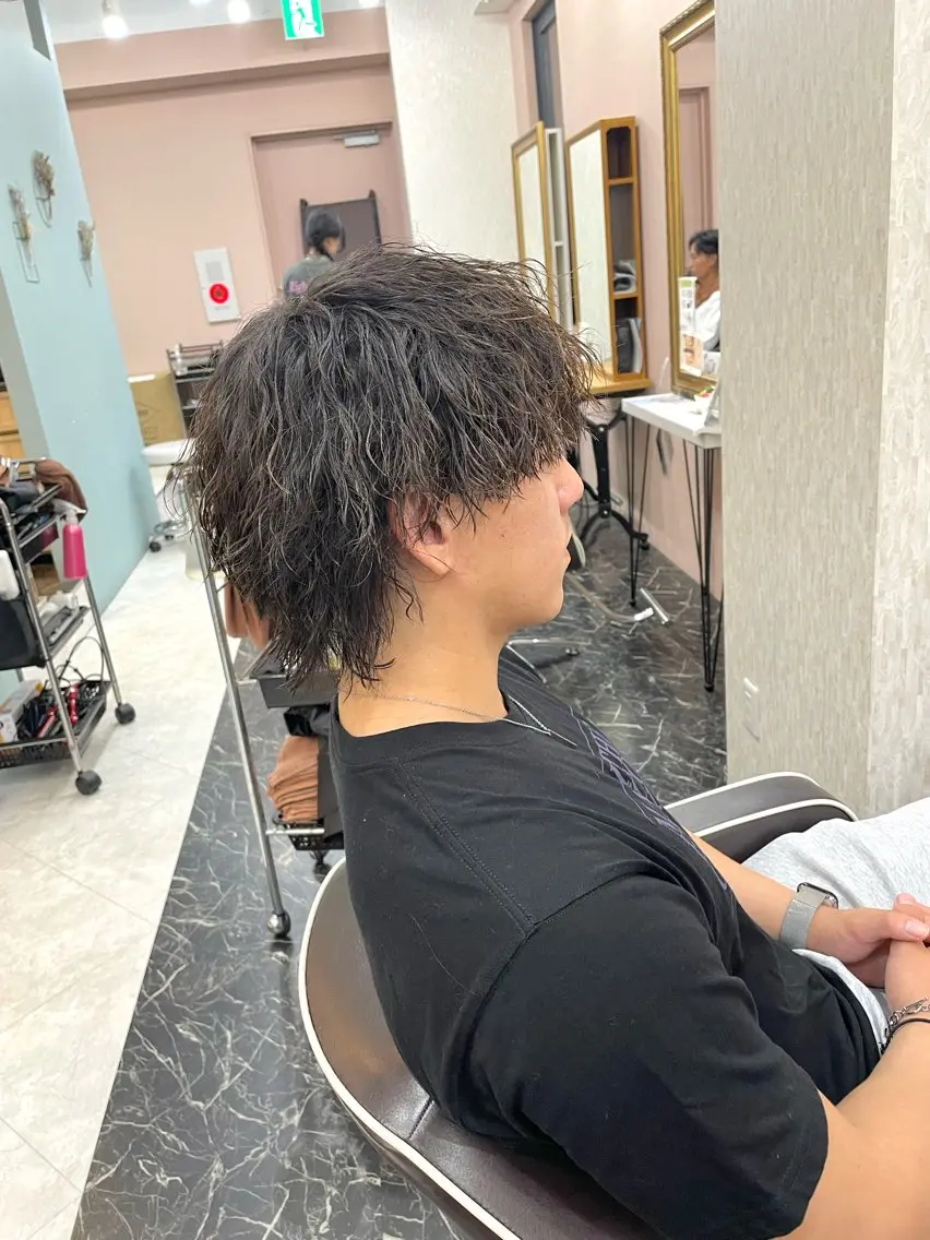 メンズ カット パーマ 亀川蓮 Agu hairのヘアスタイル