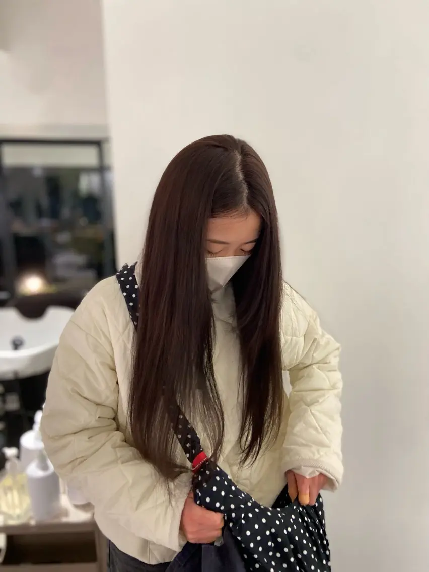 ロング カラー UNBIRTHDAY いずみのヘアスタイル