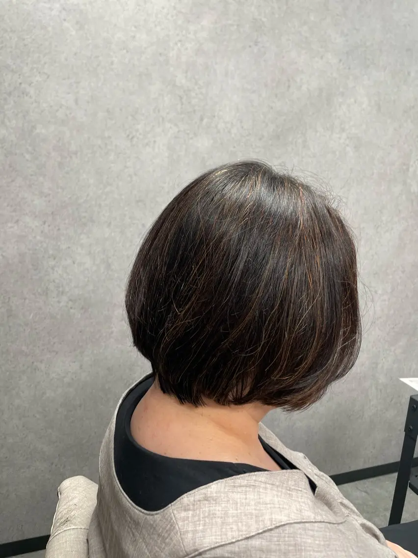 ショート う けんじょうのヘアスタイル