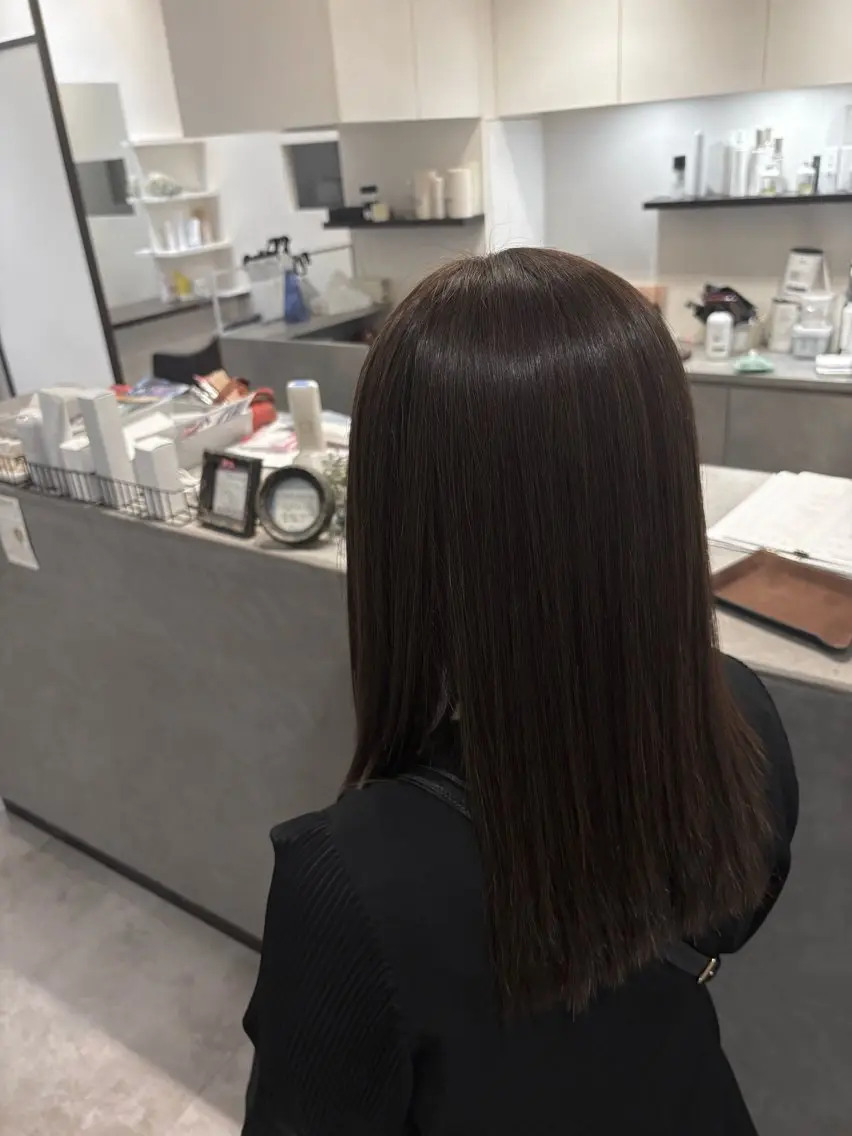 ロング 酸性ストレート 縮毛矯正 はしもとひより/ブリ ーチ矯正/艶カラーのヘアスタイル