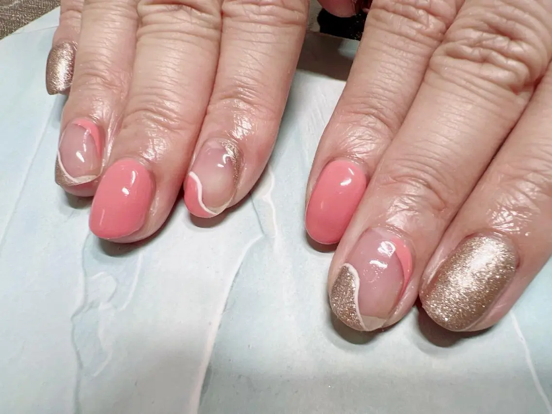 ネイル ハンドネイル mogunail &blowのネイルデザイン
