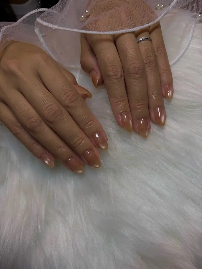 ネイル アートネイル 氷ネイル・うるうるネイル マグネットネイル マグネットワンカラー ワンカラーネイル nail salon étoileのネイルデザイン
