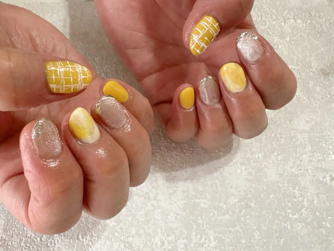 ネイル フットネイル ジェルネイル マグネットネイル ニュアンスネイル パラジェル ハンドネイル kikinail 溝の口のネイルデザイン