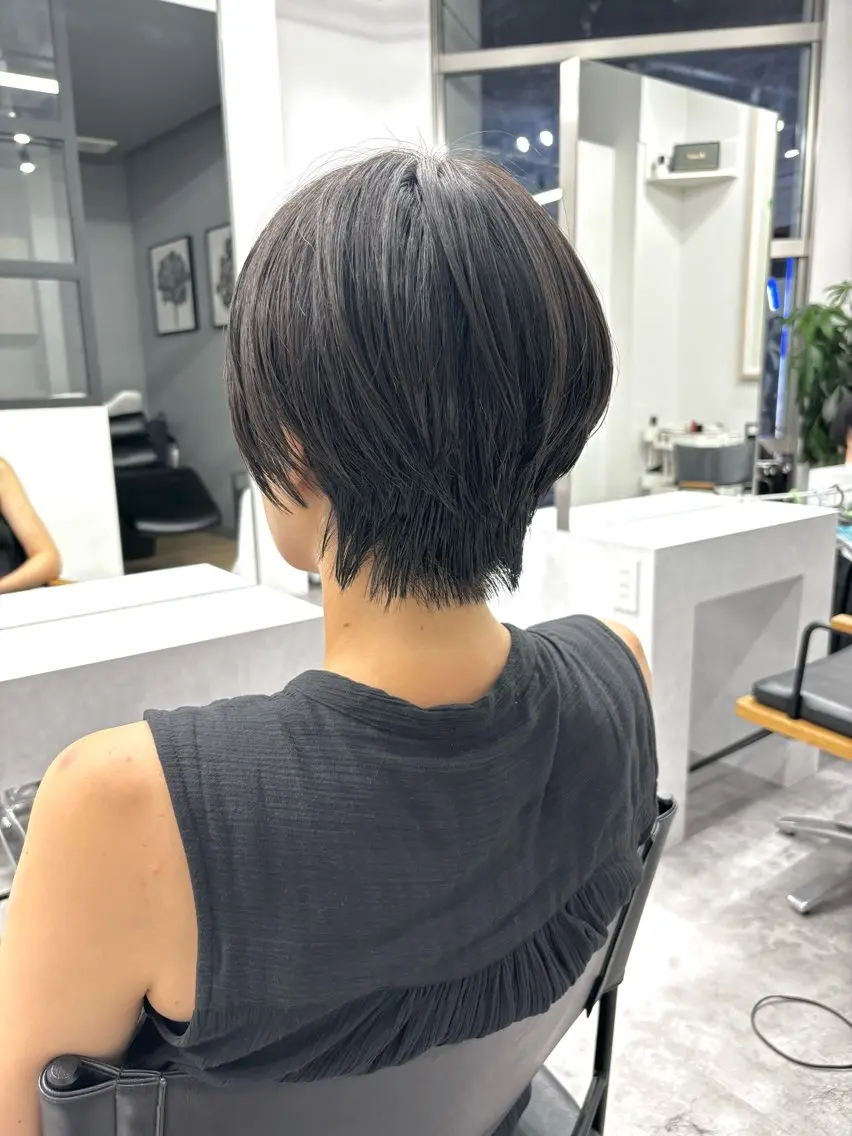 ショート カット 門崎未依/レイヤー/ メンズカット🪿🌼のヘアスタイル