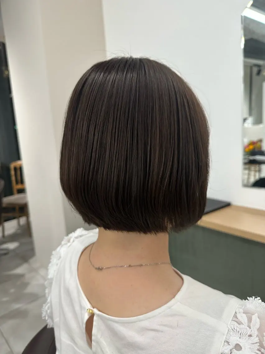 ミディアム カラー ブリーチなし/レイヤ ー特化🌈Tommyのヘアスタイル