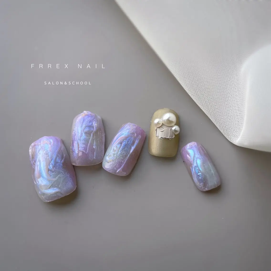 ネイル ハンドネイル ハンドケア freex nail /ニュアンス/個性派のネイルデザイン