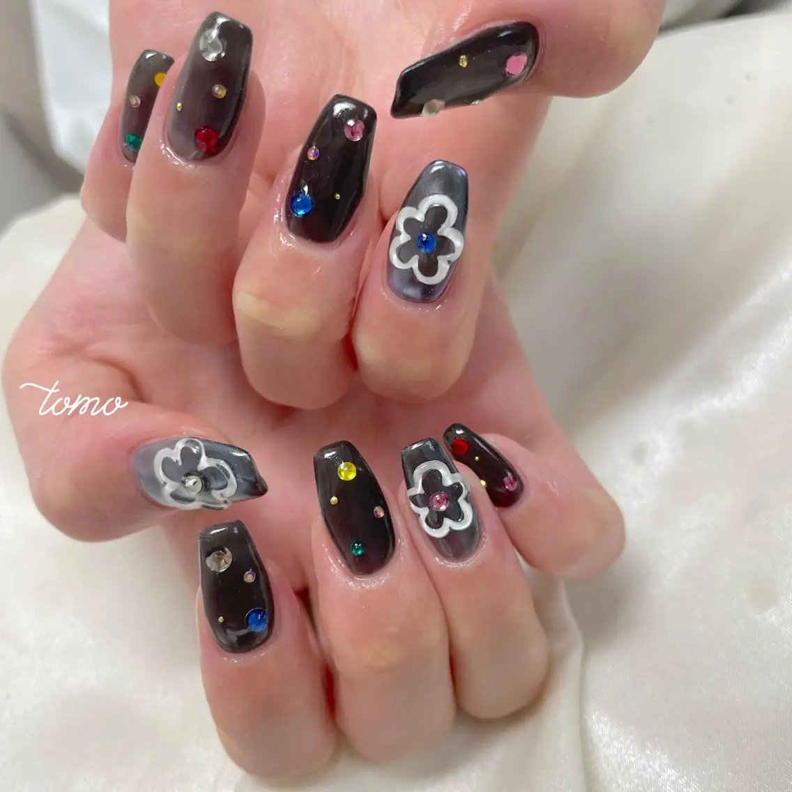 ネイル ハンドネイル nailist TOMOのネイルデザイン