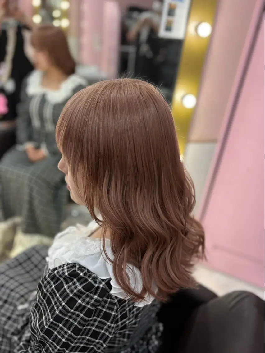 ロング カラー ヘアカラー 🌈デザインカラー ウルフカット りょうのヘアスタイル