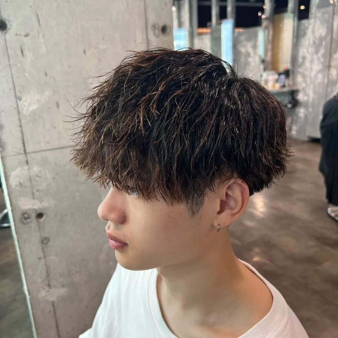 ショート カラー パーマ ヘアアレンジ メンズ キッズ アップバング センターパート マッシュウルフ マッシュ メンズパーマ 🥣大人っぽ韓国 スタイル🥣アヤノのヘアスタイル