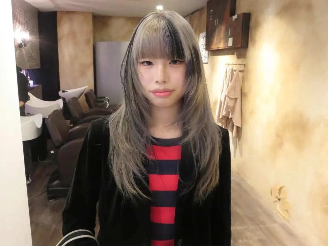ロング カラー Zina難波/ 韓国ヘア🐰mikuのヘアスタイル