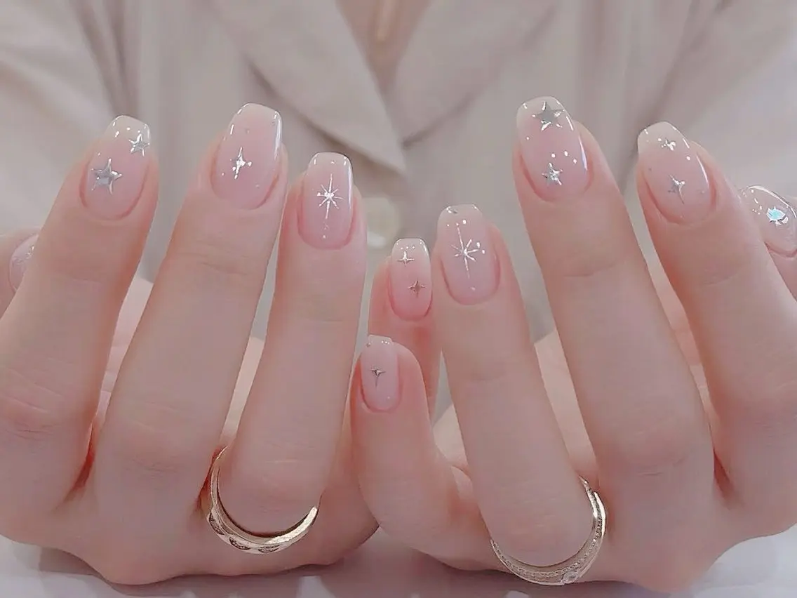 メンズ ネイル メンズ韓国風 オーロラネイル チークネイル 長さ出し フレンチネイル ハンドネイル ハンドケア NEW NAIL 池袋のネイルデザイン