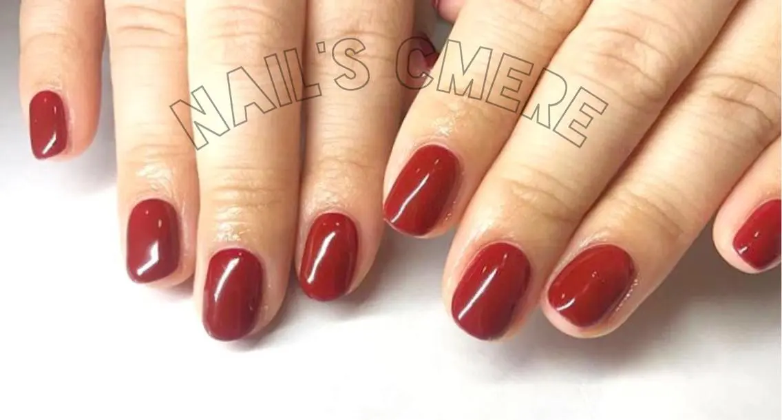 ネイル 赤色 ハンドネイル nouva nailsのネイルデザイン