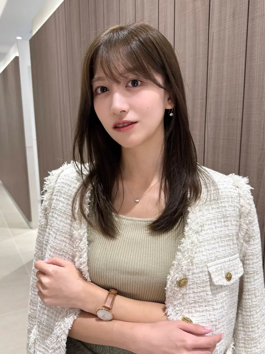 ミディアム カラー カット ヘアカラー トリートメント ヘッドスパ 上品ヘア🤍顔周り/ レイヤー✨/林遼一郎のヘアスタイル