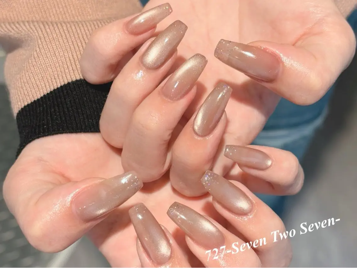 ネイル 727 nailのネイルデザイン