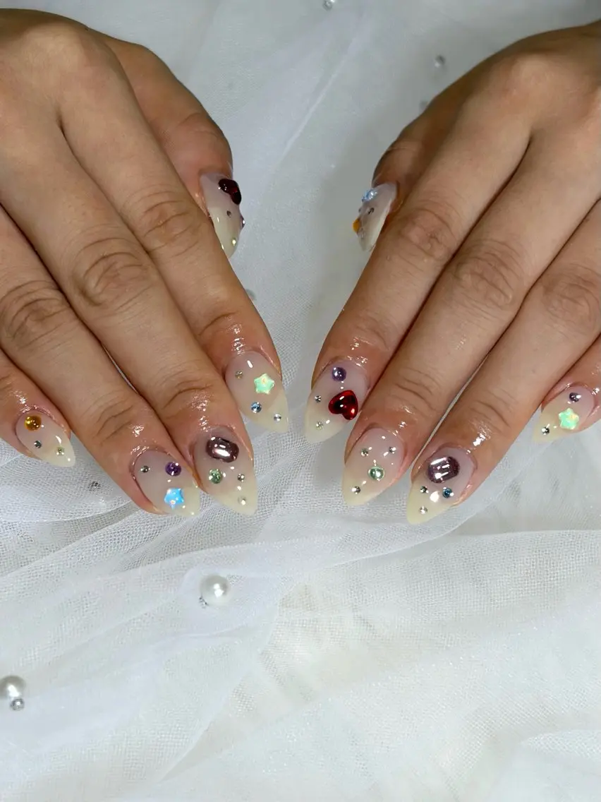 ネイル ハンドネイル nailsalon_ riri♡のネイルデザイン