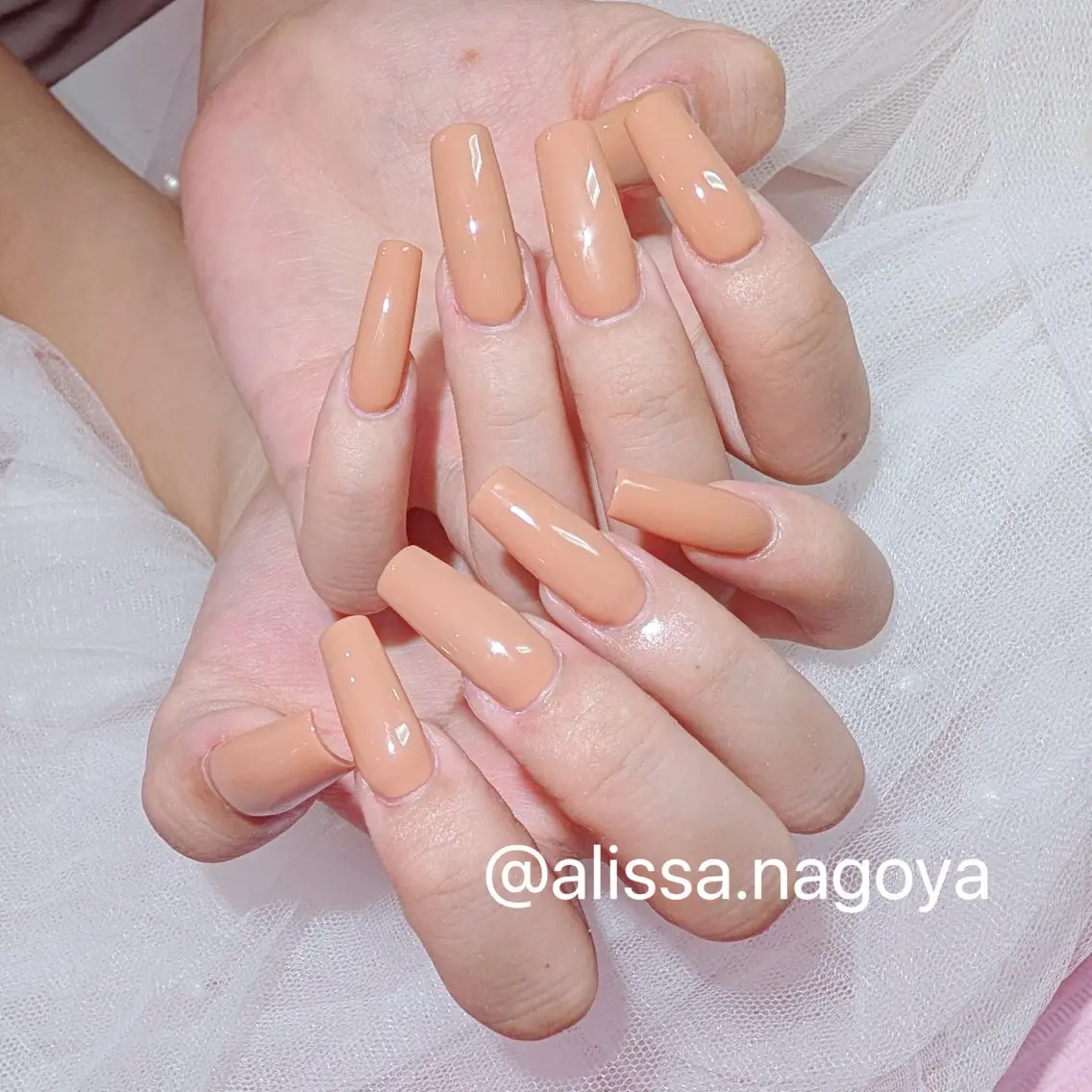 ネイル ハンドネイル Jr.ネイリスト🤍 【Alissa】新栄のネイルデザイン
