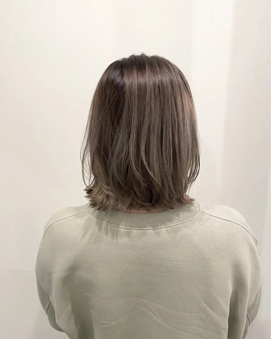 ショート カラー バレイヤージュ ダブルカラー レイヤーカット ニュアンスカラー🫧 加納のヘアスタイル