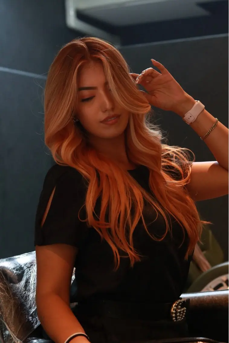 ヘアカラー ロドリゲス ビレルのヘアスタイル