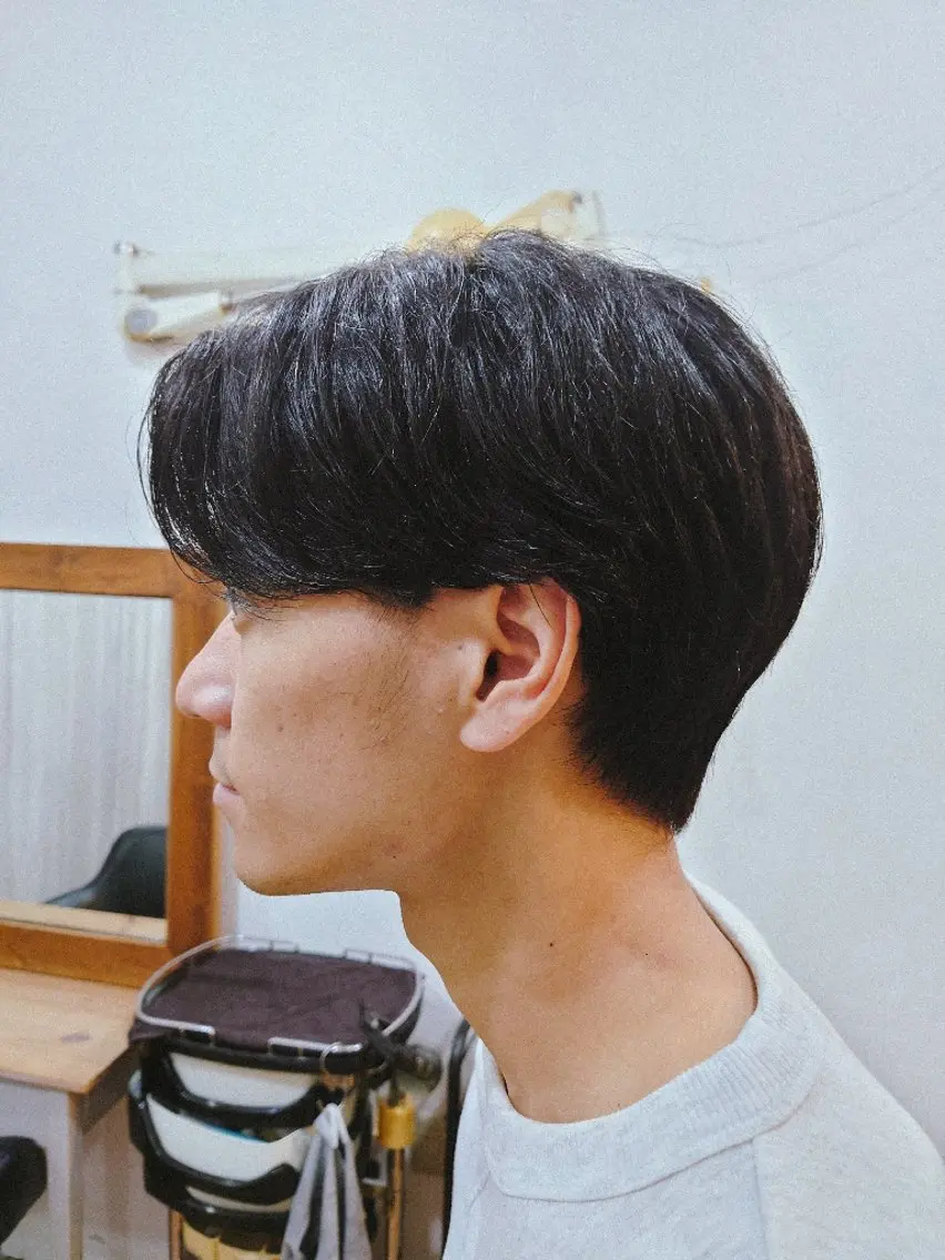 メンズ センターパート カット 【pejite】 小沼 勇貴のヘアスタイル