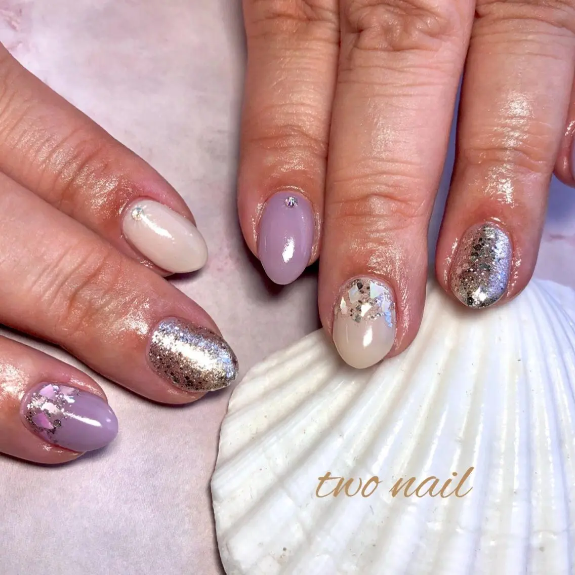ネイル フットネイル ハート キラキラネイル ラメ(グリッター) シルバー two nailのネイルデザイン