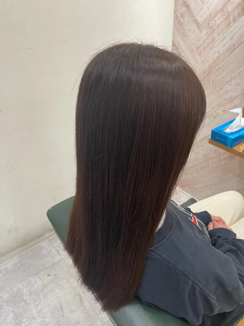 ロング 縮毛矯正 縮毛矯正 宮嶋 海輝のヘアスタイル