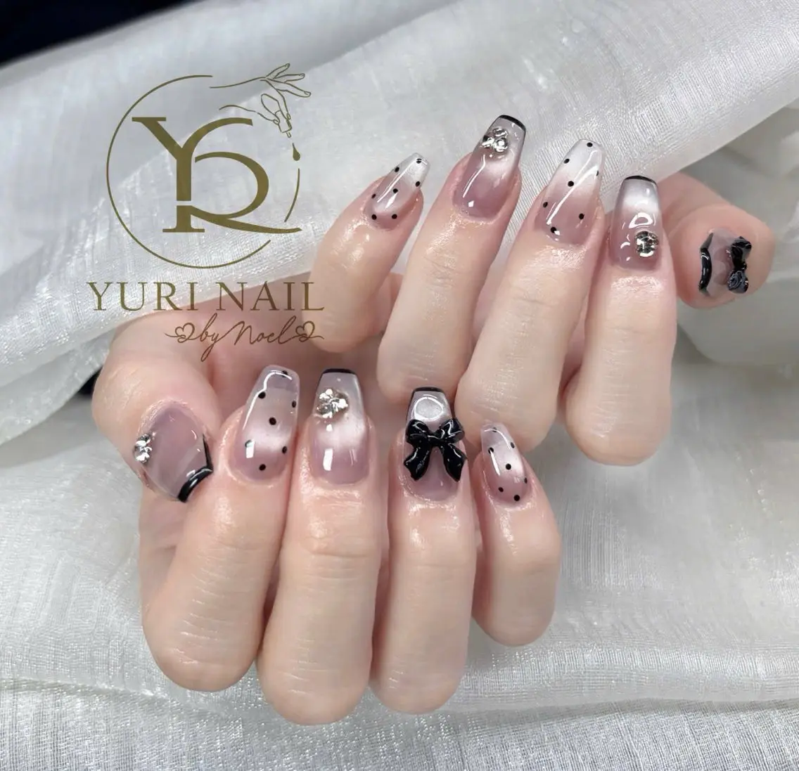ネイル チークネイル フットネイル フレンチネイル グラデーション キラキラネイル YURI Nail NARITAのネイルデザイン