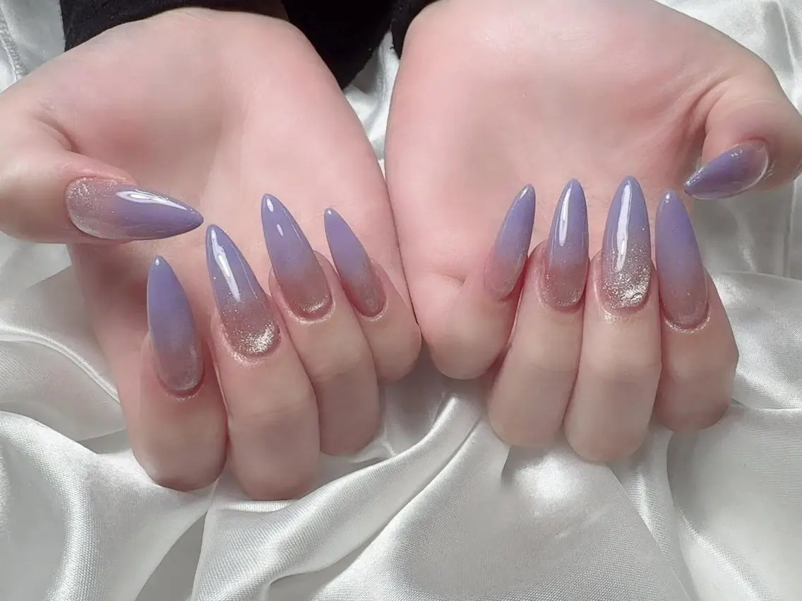 ネイル 韓国ネイル 水色 マグネットネイル ニュアンスネイル オフィスネイル ハンドネイル Hana Rose Nailのネイルデザイン