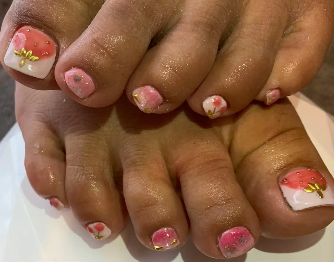 ネイル LAVISH 大和店 🤱子連れ大歓迎のネイルデザイン