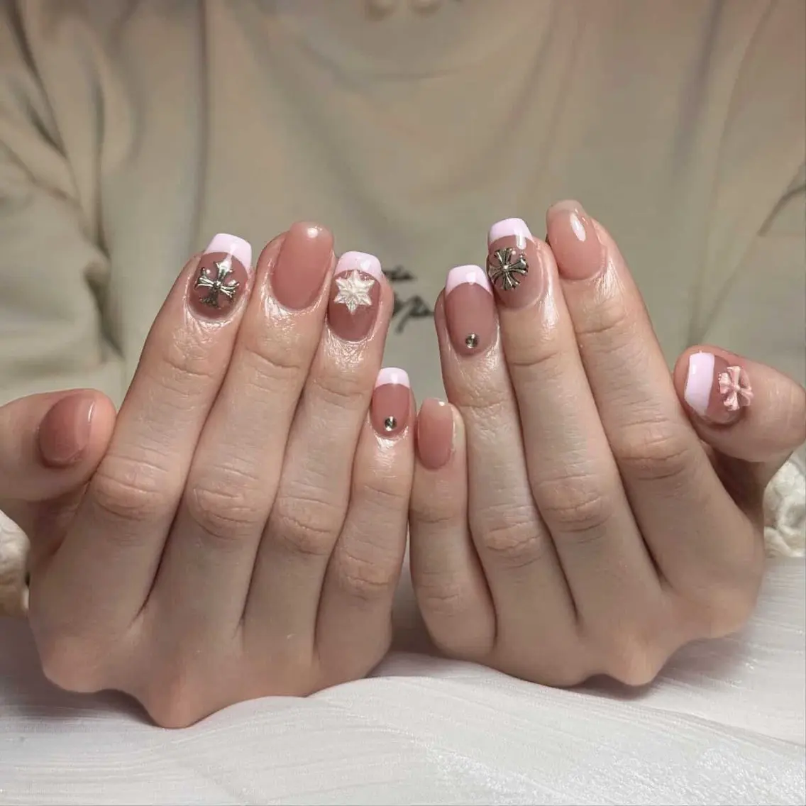 ネイル Mio nail Osakaのネイルデザイン