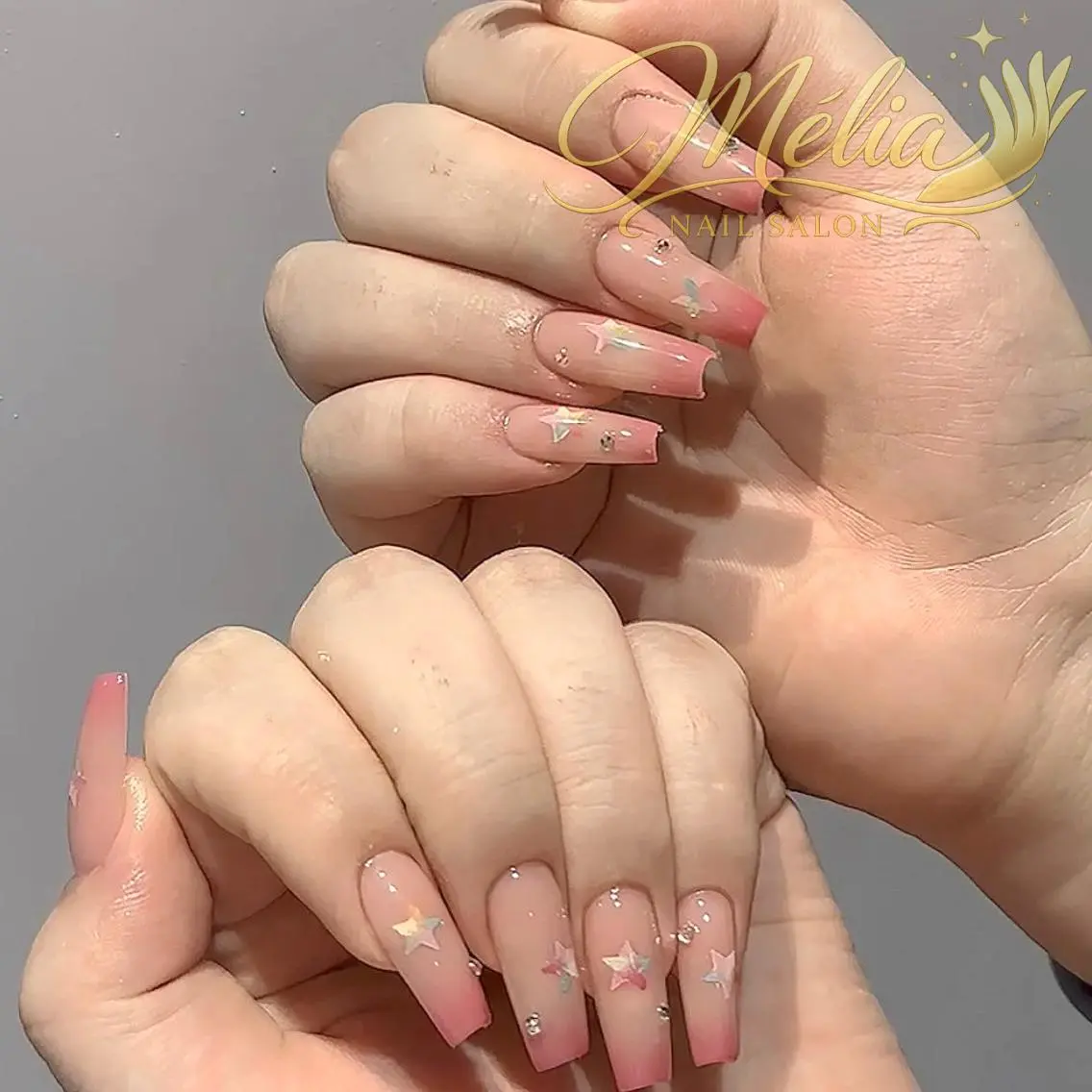 ネイル グラデーション 韓国ネイル ロングネイル 持ち込み シンプルネイル Melia Nail Nambaのネイルデザイン