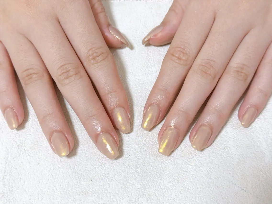 ネイル オーロラネイル フットネイル フレンチネイル ジェルネイル マグネットネイル ハンドネイル mogunail &blowのネイルデザイン