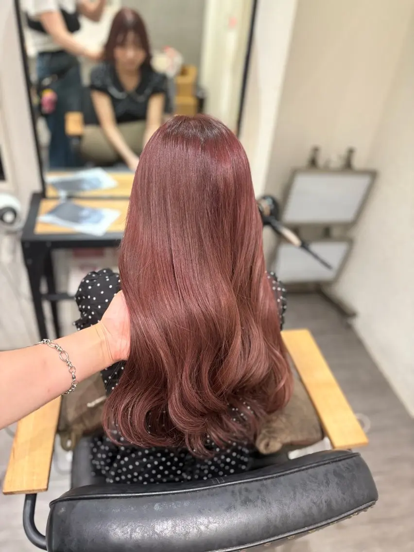 ロング カラー nijika/ 艶カラー🫧のヘアスタイル