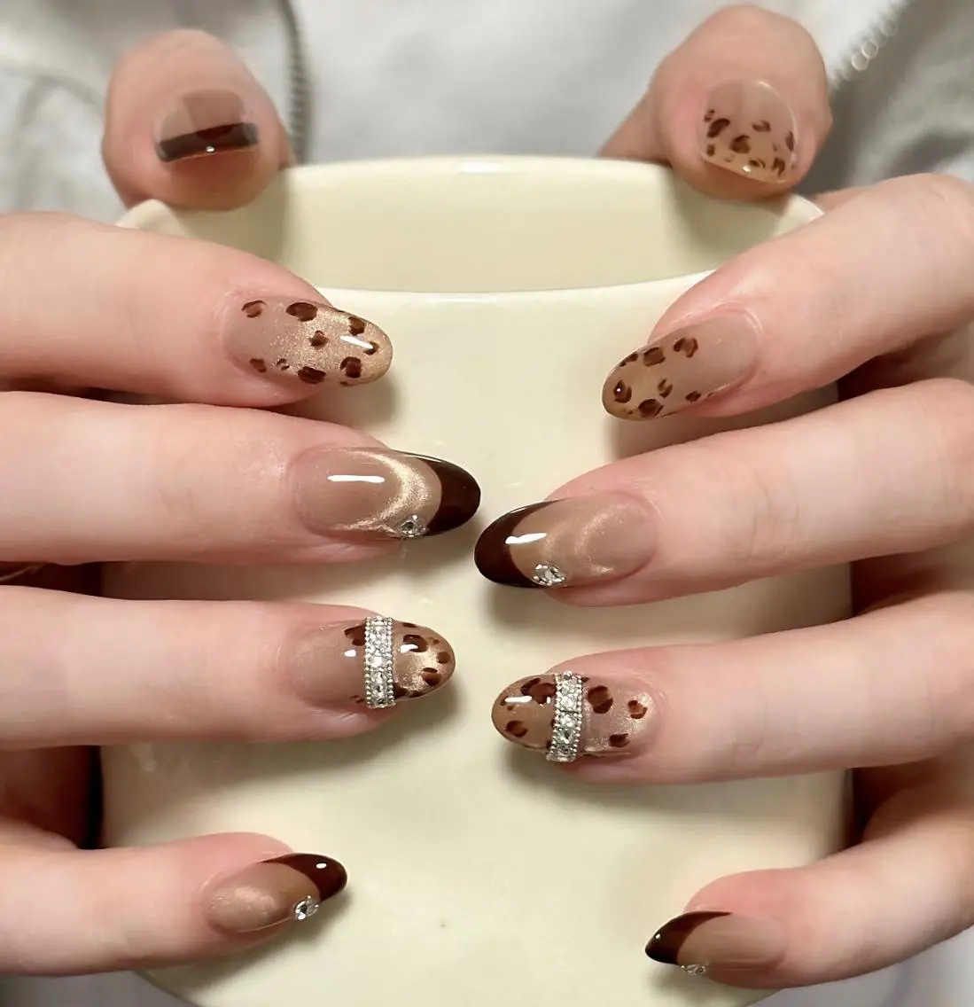 ネイル ハンドネイル 🎀 KiKi_nailのネイルデザイン