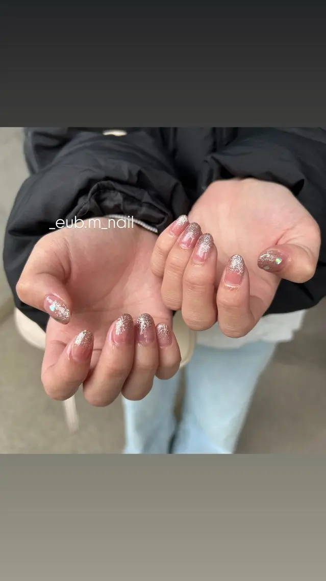 ネイル ハート ラメ(グリッター) ラメグラデーション シンプルネイル ハンドネイル 深夜ネイルサロン eub.m_nailのネイルデザイン