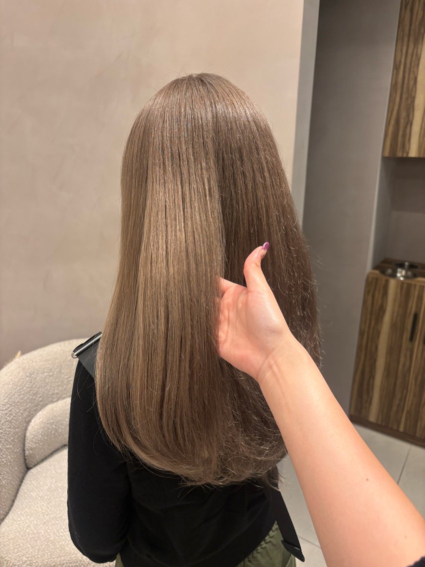 ミディアム カラー カット ヘアカラー トリートメント 艶カラー/縮毛矯正 KYOKA🫧のヘアスタイル