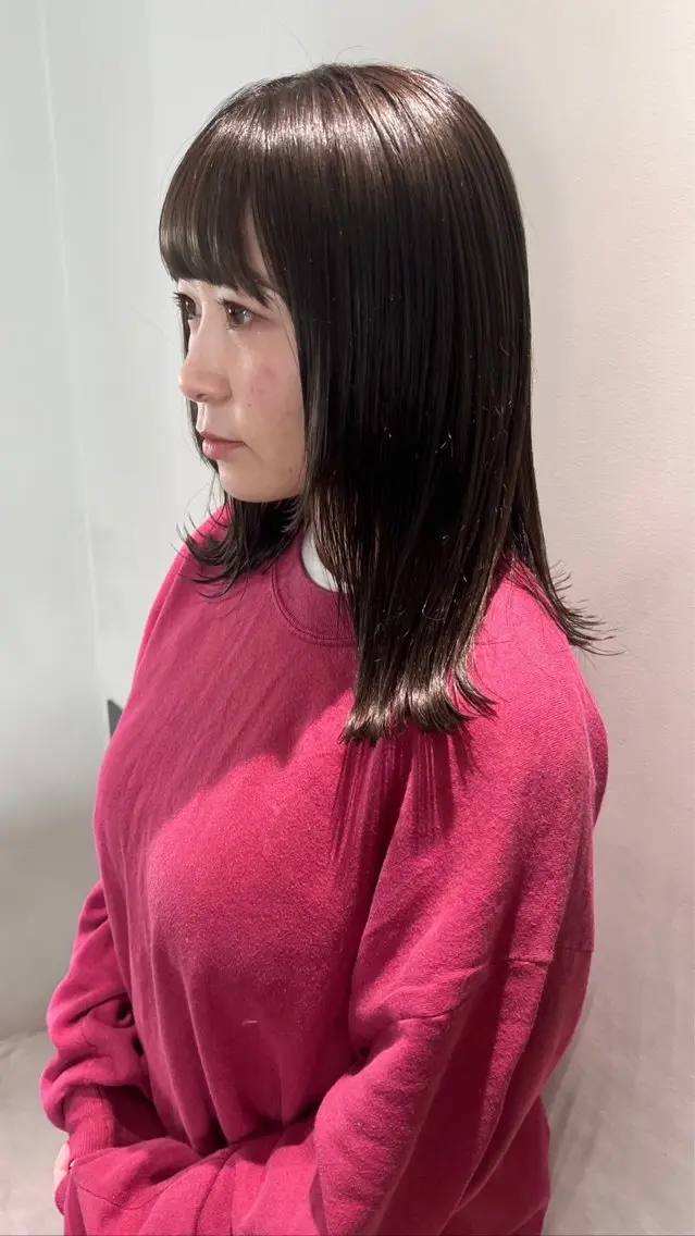 カラー ヘアカラー ミキ🐈⬛ レイヤーカット 鎌倉のヘアスタイル