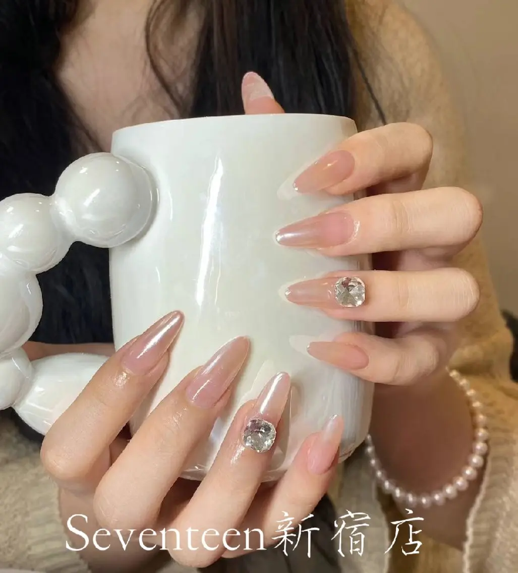 ネイル puka eyelash新宿店のマツエク・マツパデザイン