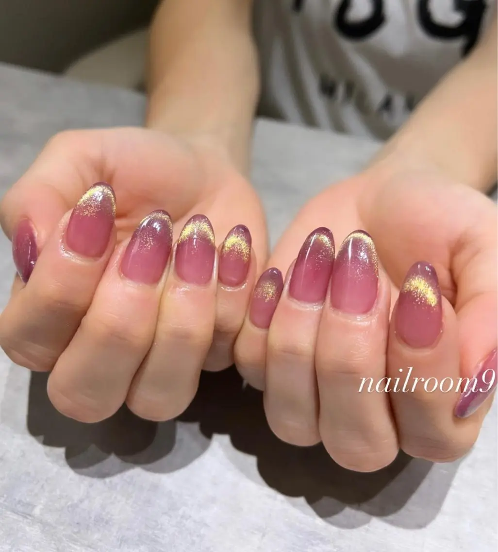 ネイル グラデーション マグネットネイル ハンドネイル nail room9 ☺︎のネイルデザイン