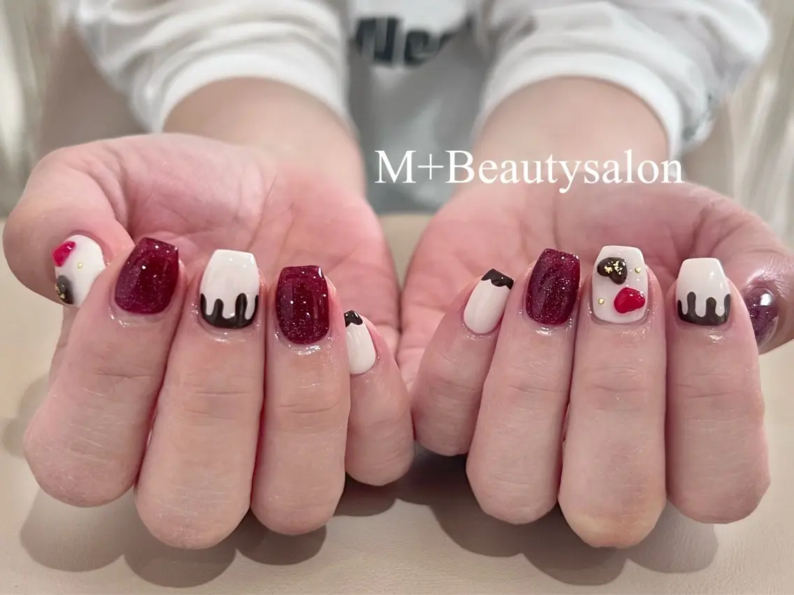 ネイル M+  Beauty Salonのネイルデザイン