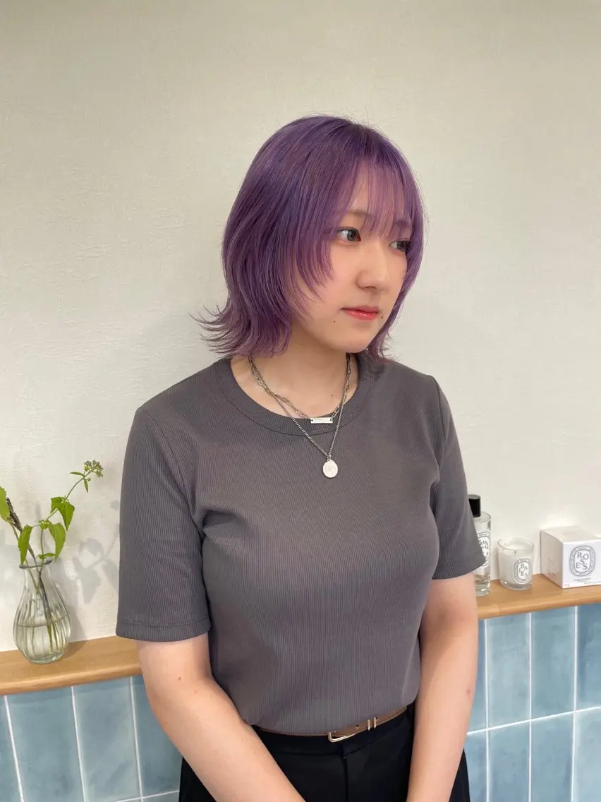 ミディアム カラー 顔周りカット ウルフカット ヘアカラー 大阪韓国ヘア 🦋RINKAのヘアスタイル