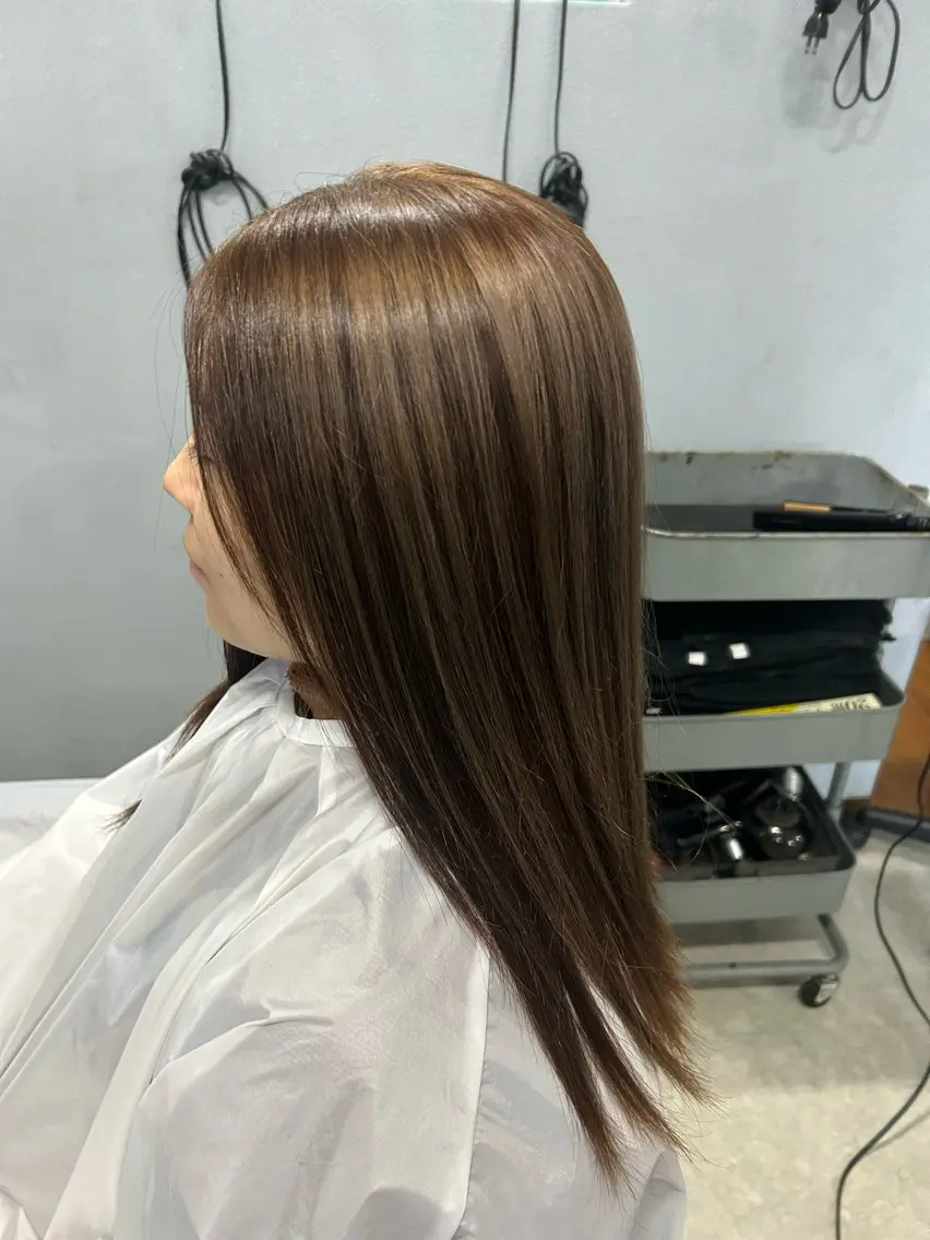 セミロング カラー ブリーチ ⭐︎asia-s- たなかのヘアスタイル