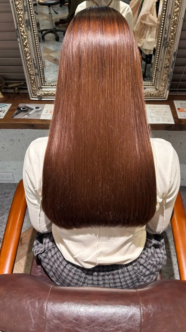 ロング 平出 千尋のヘアスタイル
